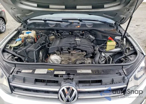 2014 Volkswagen Touareg z USA, uszkodzony, nr VIN WVGEF9BP9ED007656